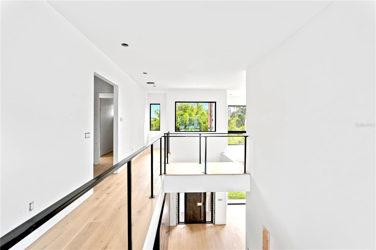 2309 RIVERSIDE DRIVE — photo 11 of 17