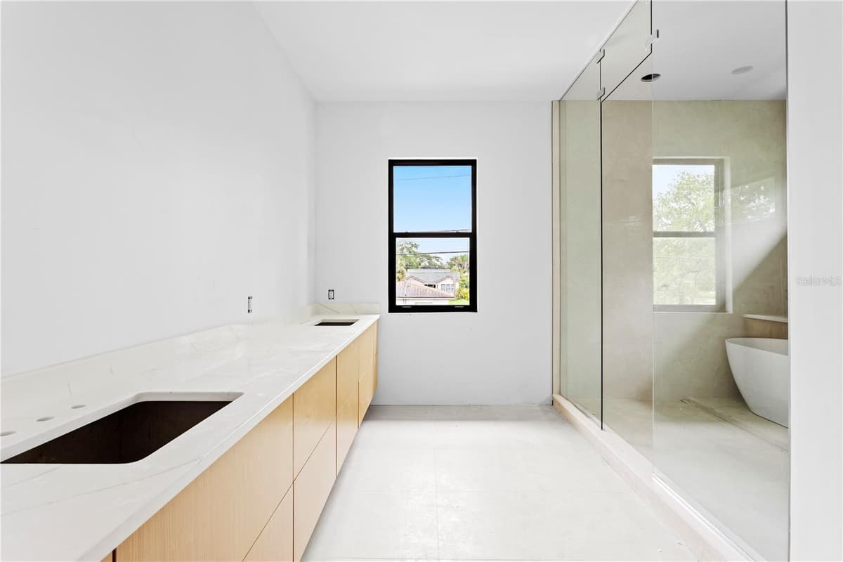 2309 RIVERSIDE DRIVE — photo 14 of 17