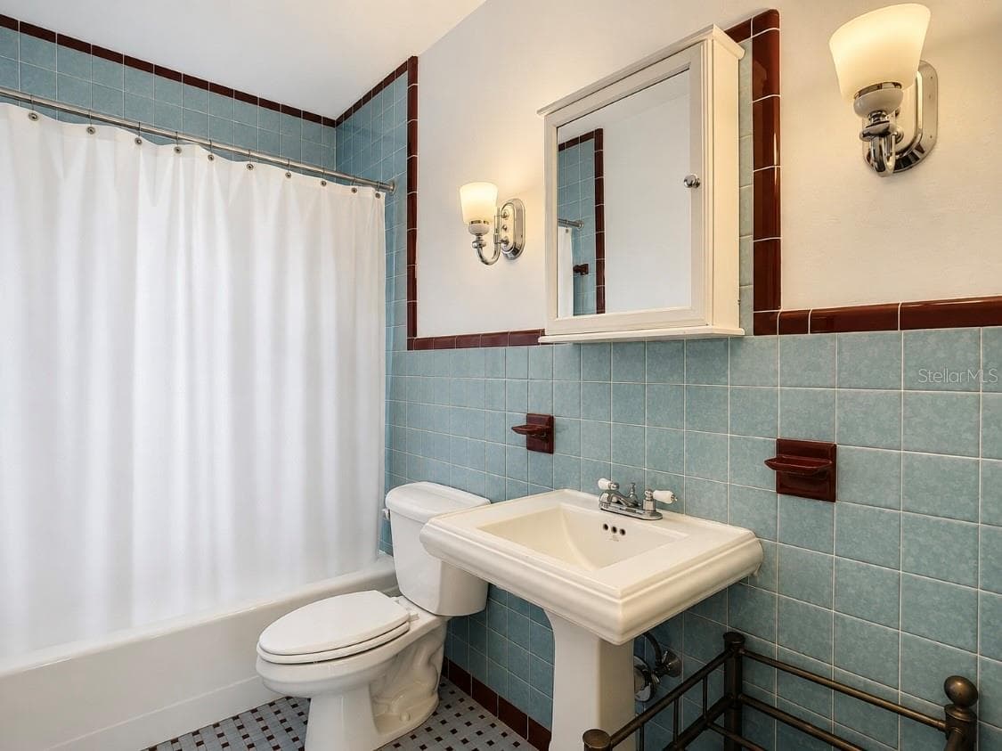 4929 RIVER SHORE DRIVE — photo 40 of 65