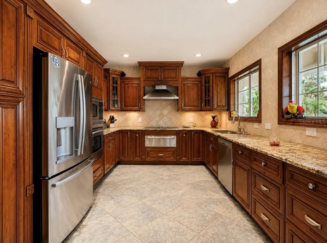 4929 RIVER SHORE DRIVE — photo 52 of 65