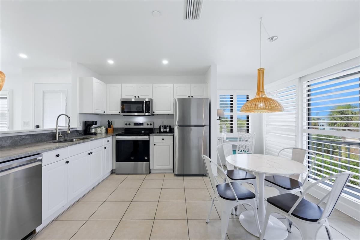 1245 SHORE VIEW DRIVE — photo 34 of 63
