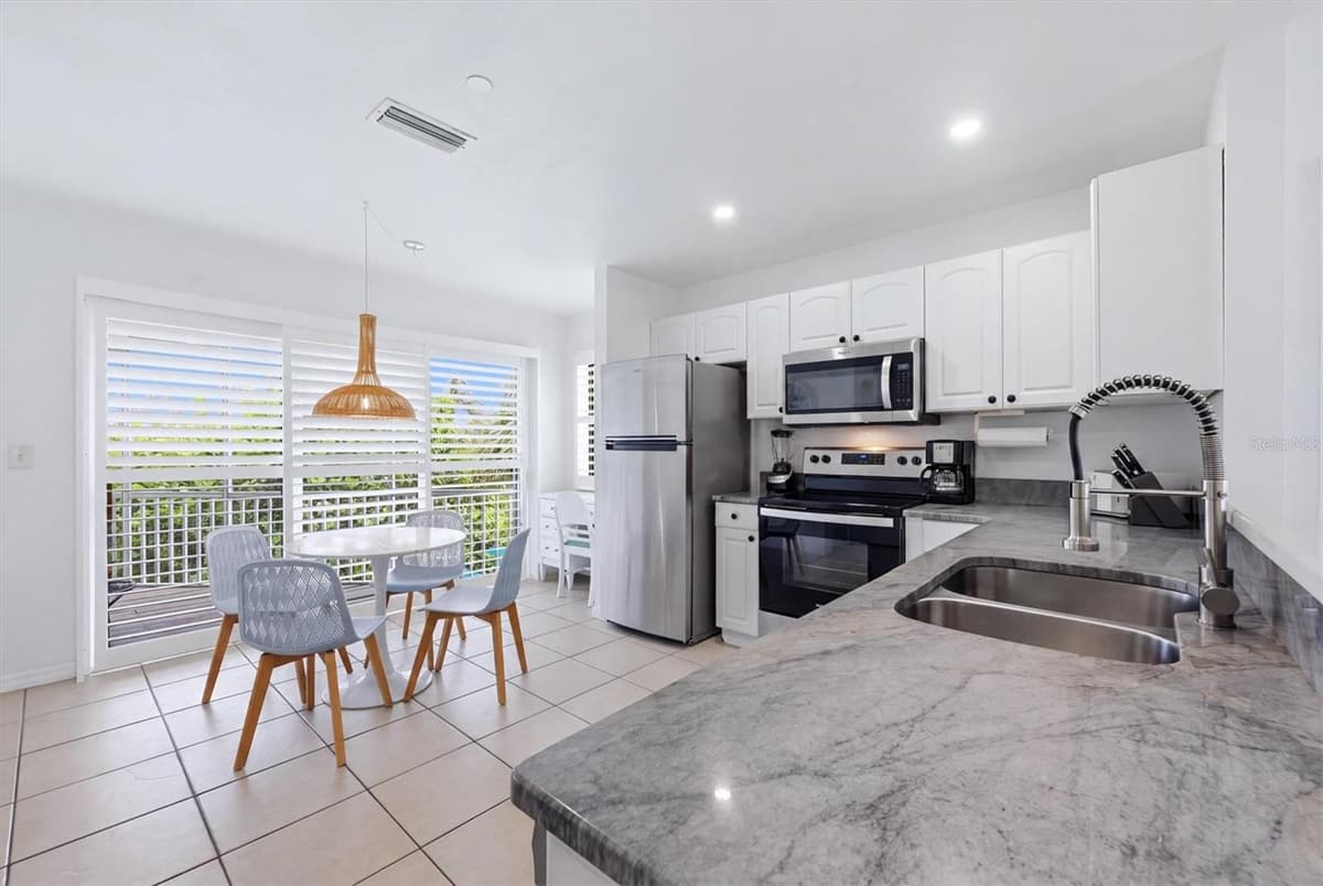 1245 SHORE VIEW DRIVE — photo 8 of 63