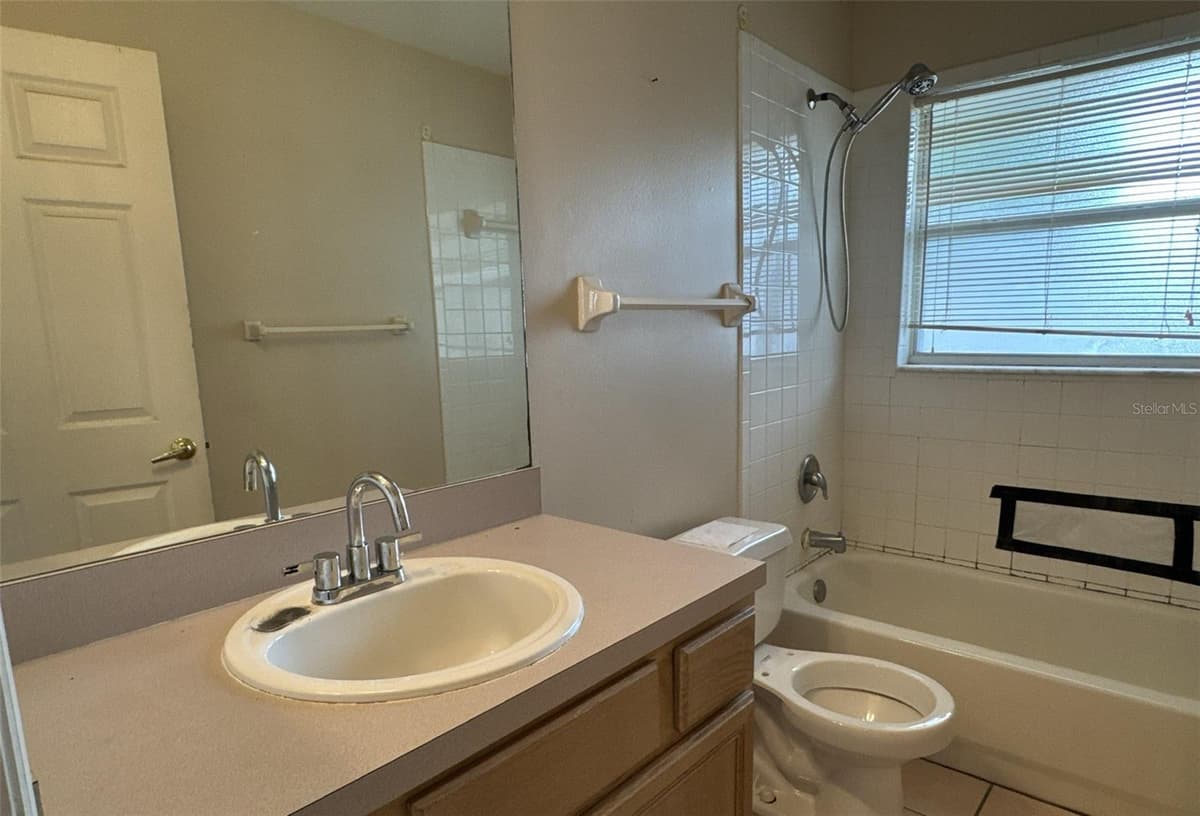 357 THORNBUSH PARKWAY — photo 10 of 13