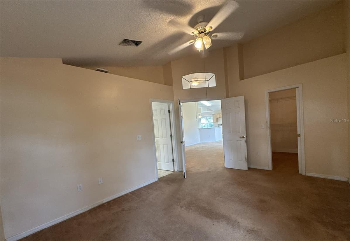 357 THORNBUSH PARKWAY — photo 7 of 13