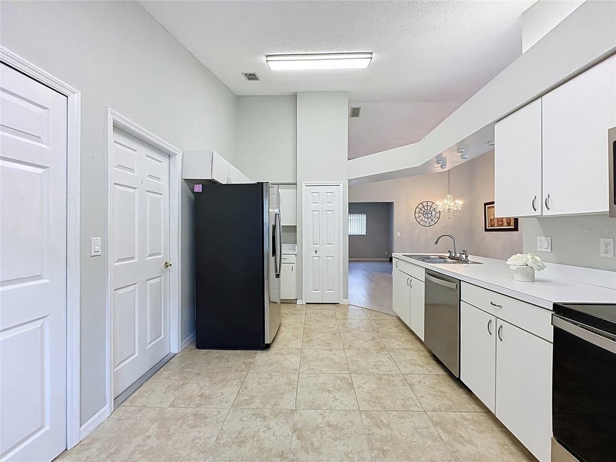 3622 WESTERHAM DRIVE — photo 42 of 73
