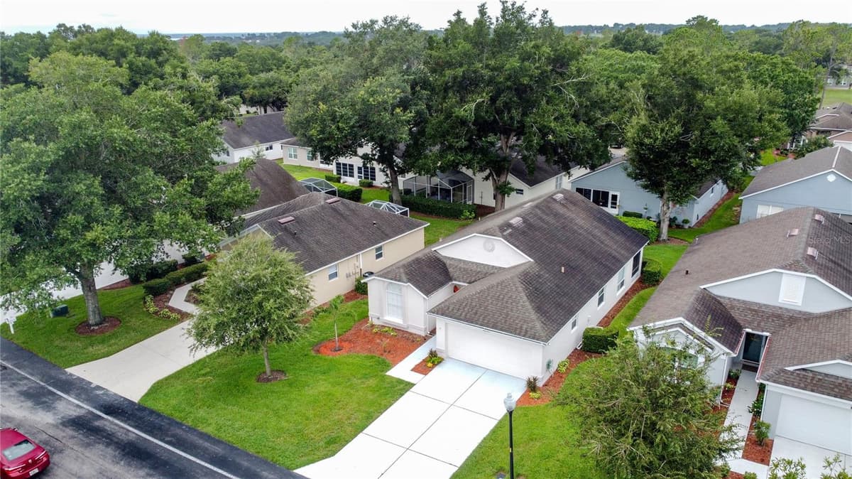 3622 WESTERHAM DRIVE — photo 4 of 73