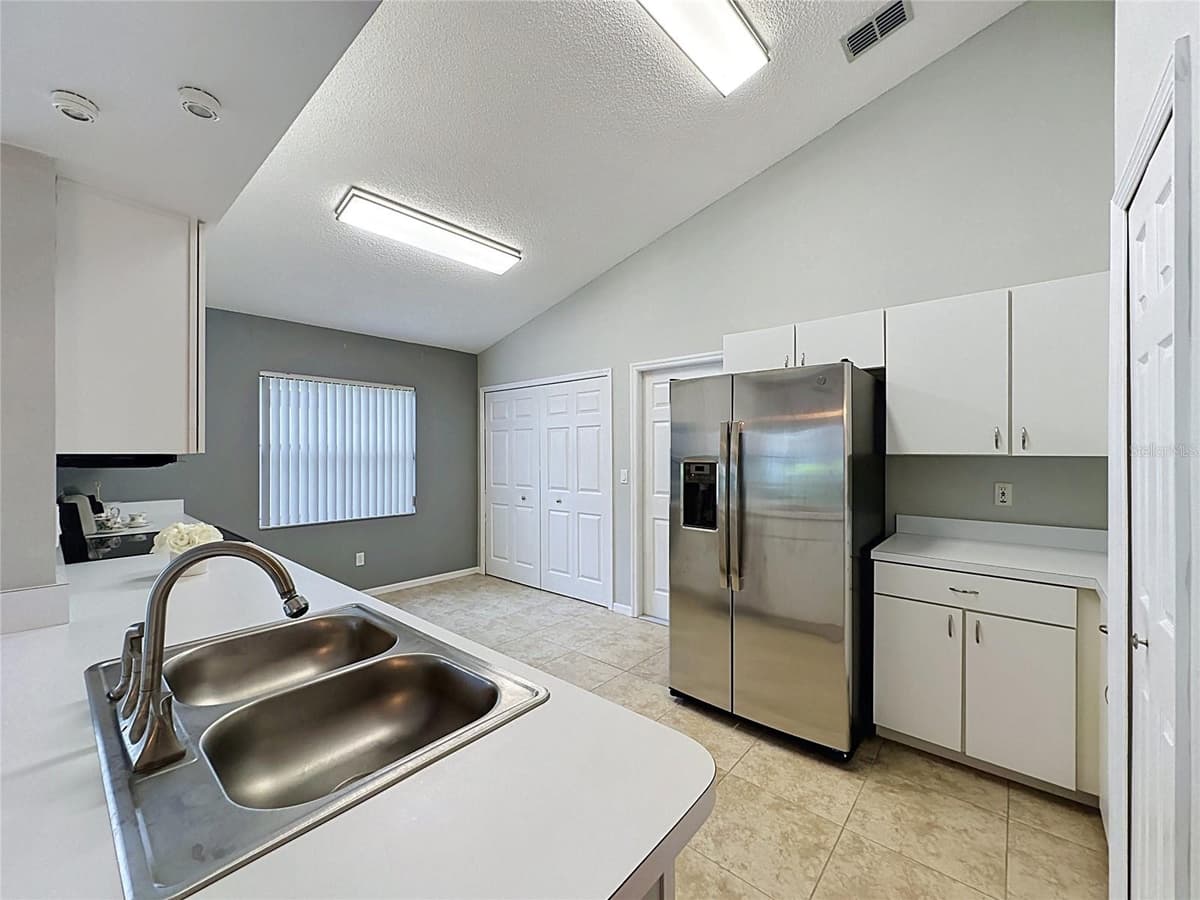 3622 WESTERHAM DRIVE — photo 37 of 73