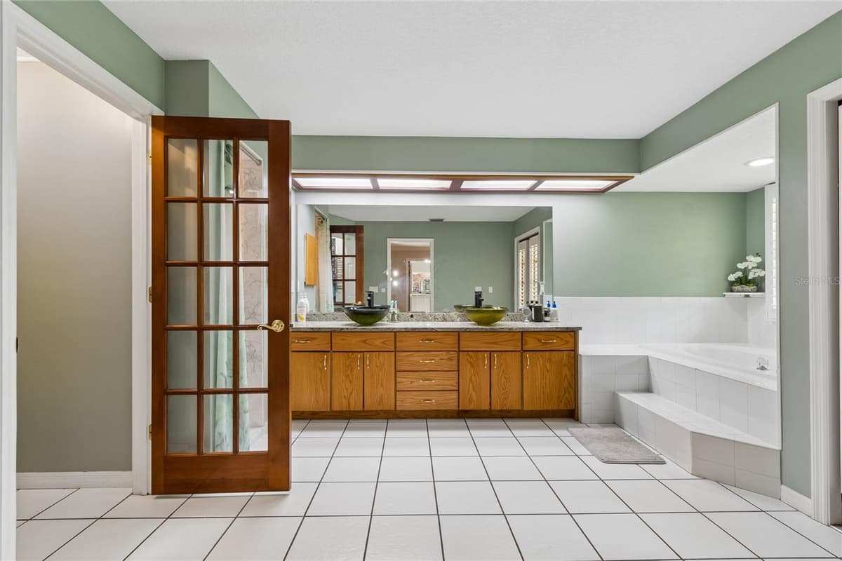 1055 RIVERSIDE RIDGE ROAD — photo 59 of 95