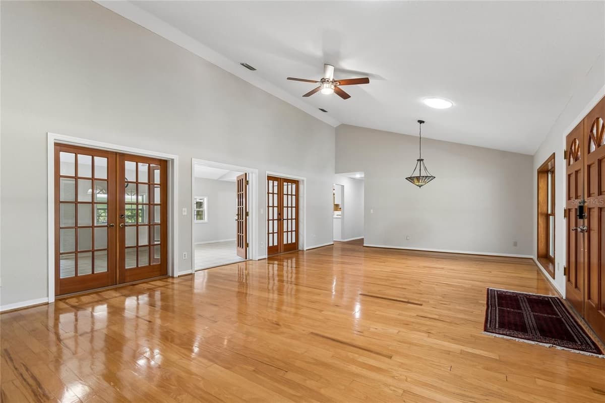 1055 RIVERSIDE RIDGE ROAD — photo 20 of 95