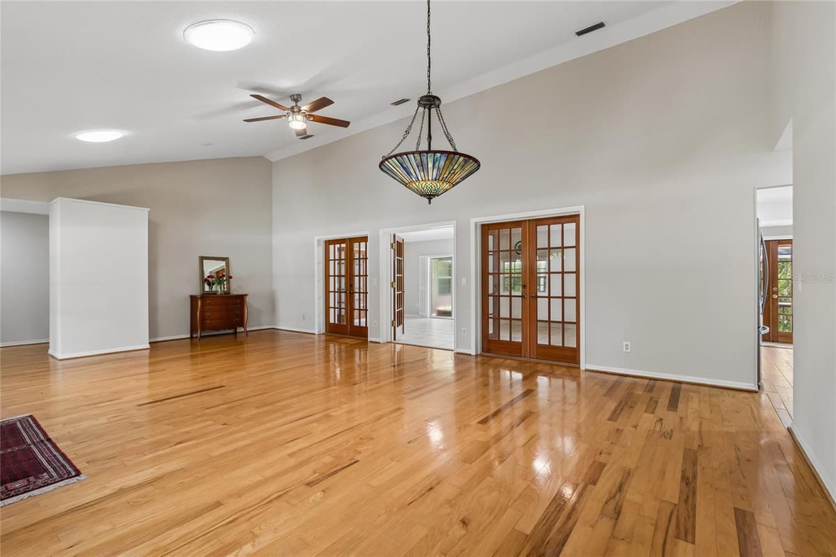 1055 RIVERSIDE RIDGE ROAD — photo 18 of 95