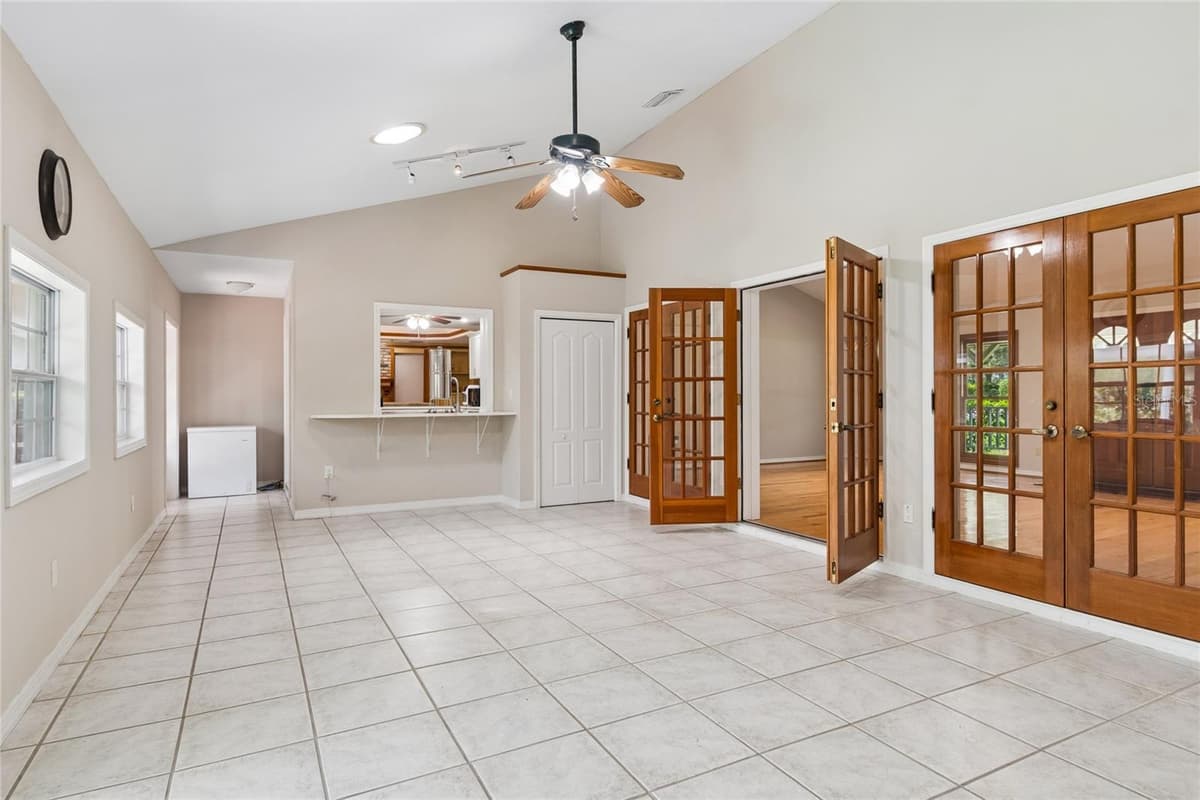 1055 RIVERSIDE RIDGE ROAD — photo 39 of 95