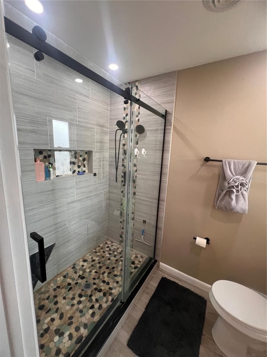 10626 BRESSLYN BOULEVARD — photo 16 of 20