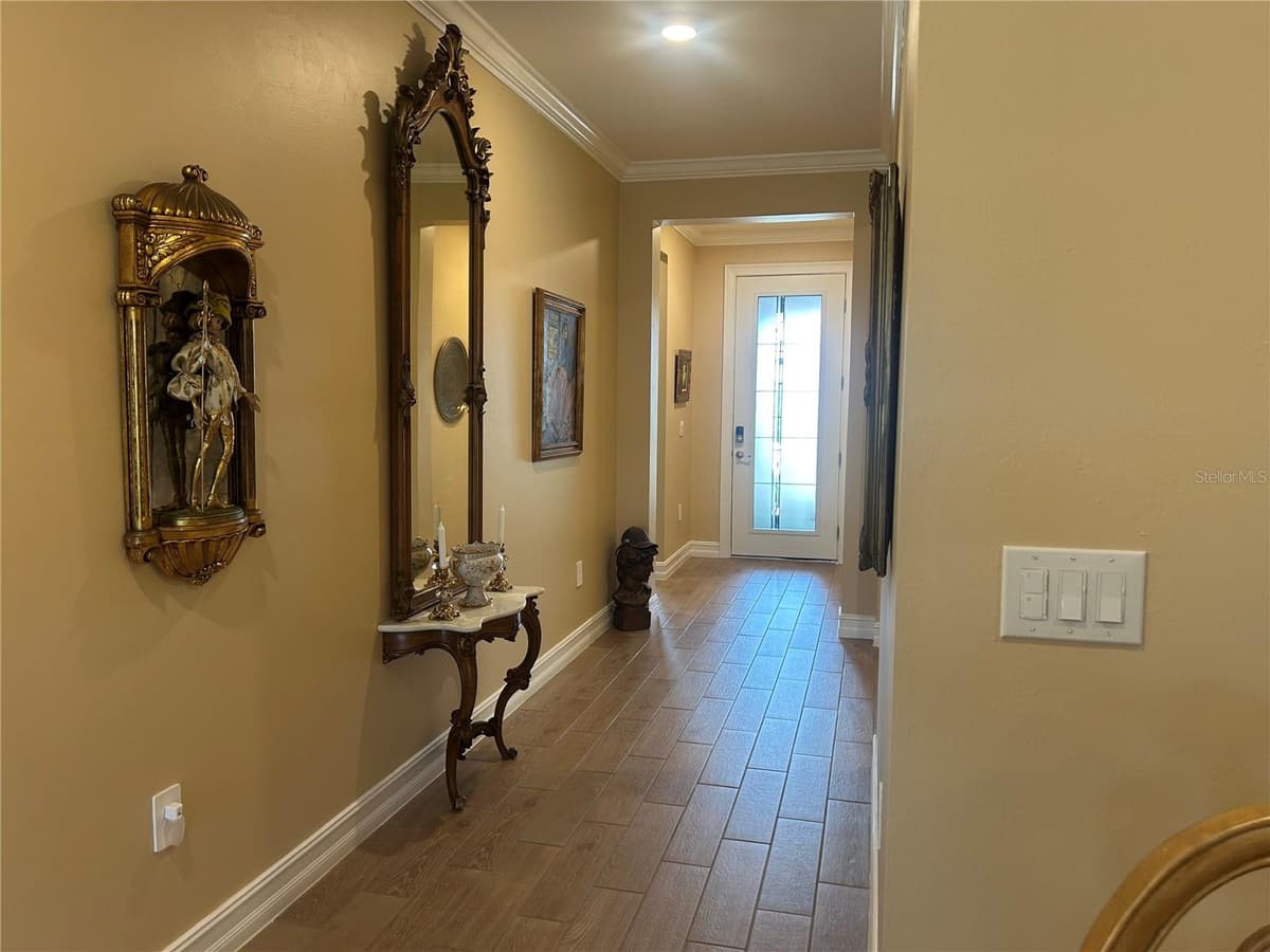 126 VILLA PEROSA WAY — photo 2 of 32