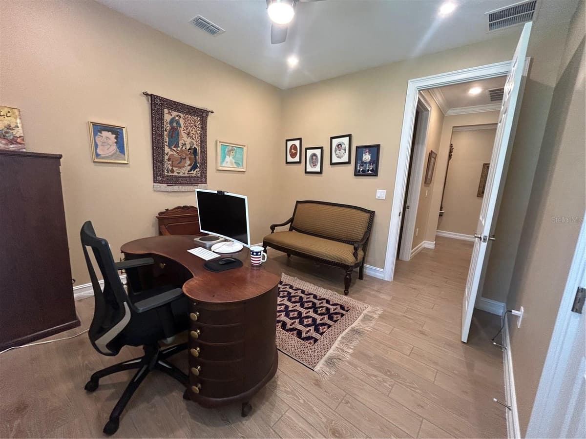126 VILLA PEROSA WAY — photo 18 of 32