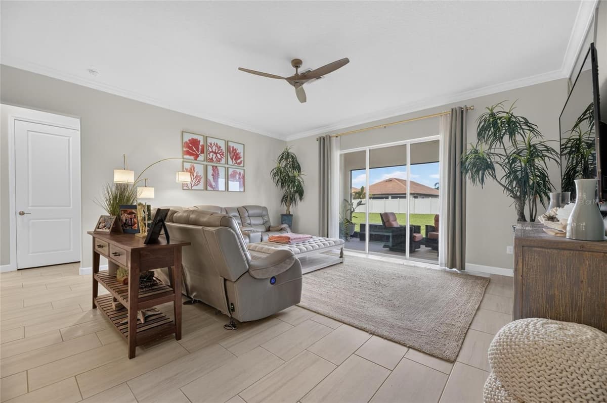 17219 SCUBA CREST STREET — photo 16 of 55