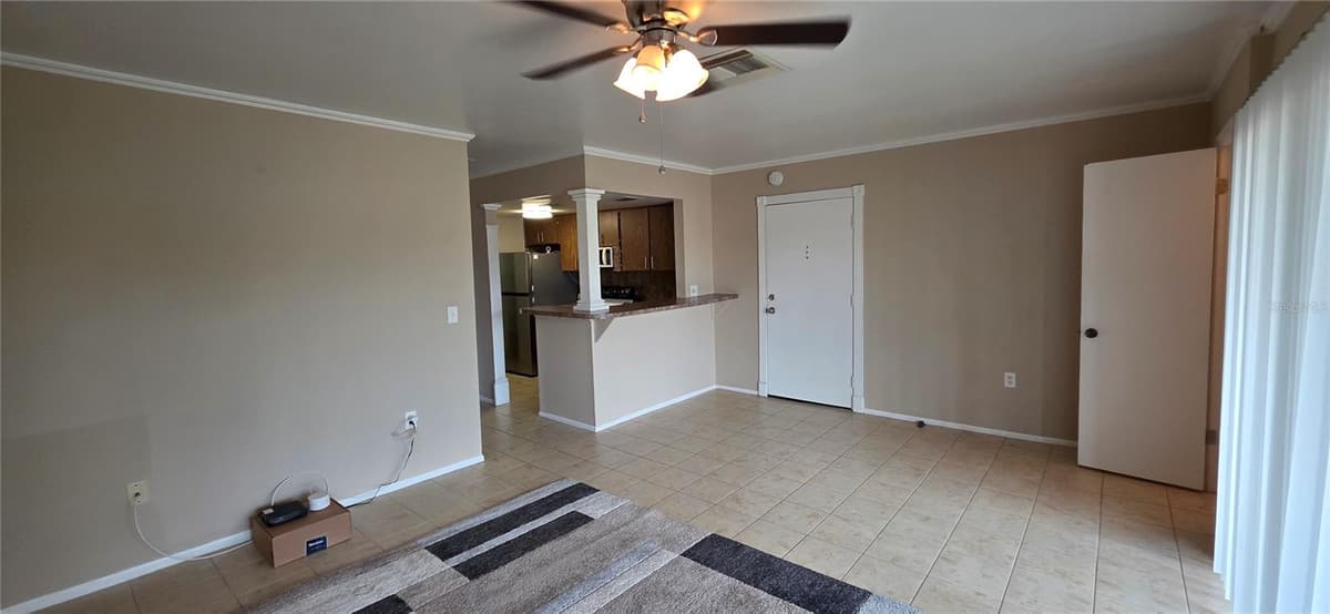3814 LAKE DRIVE — photo 6 of 25