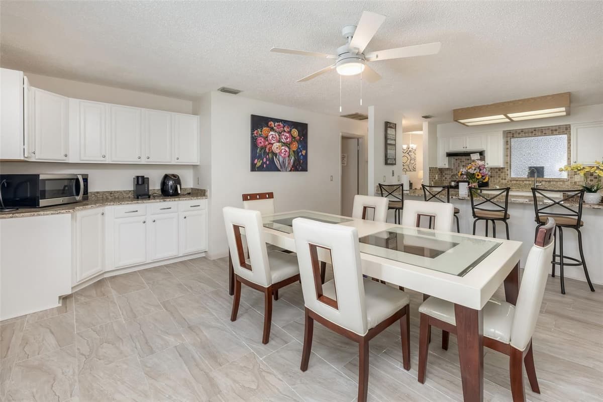 7 PERKINS LANE — photo 8 of 58