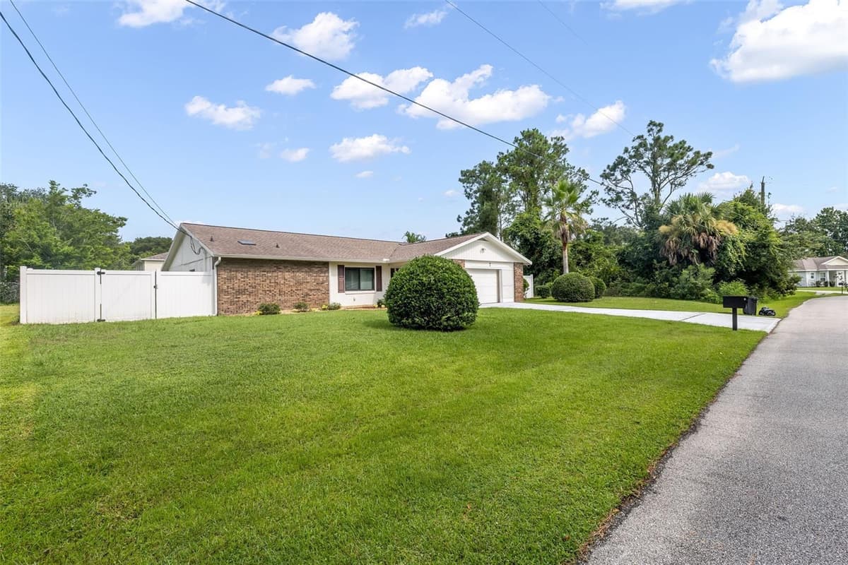 7 PERKINS LANE — photo 47 of 58