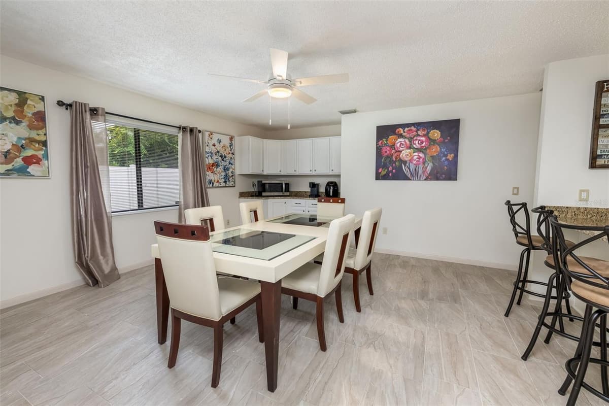 7 PERKINS LANE — photo 10 of 58