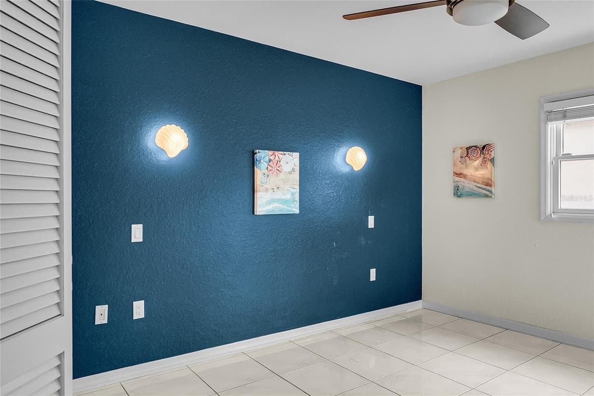 614 NORTON STREET — photo 38 of 60