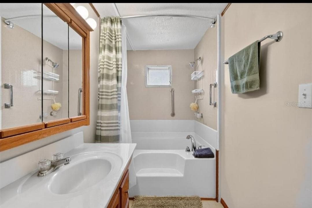 11905 LINDA AVENUE — photo 11 of 13