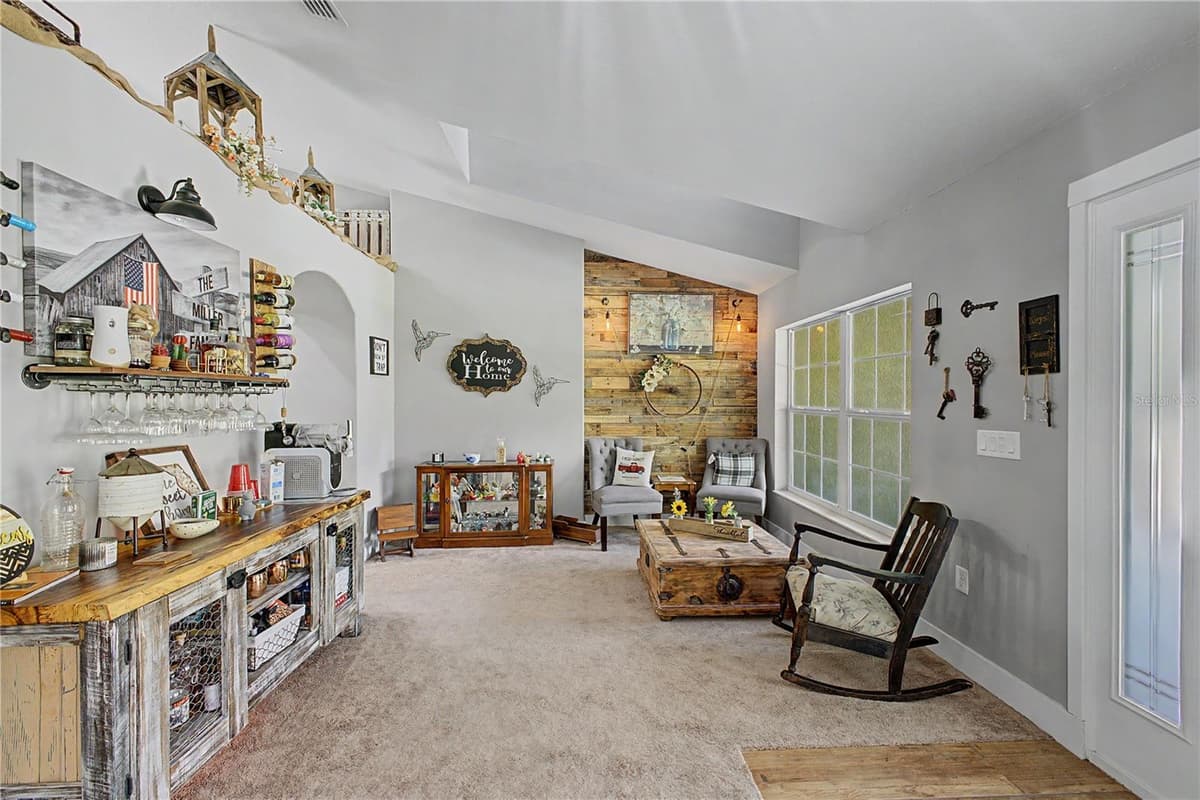 9230 SIKES COW PEN ROAD — photo 11 of 79