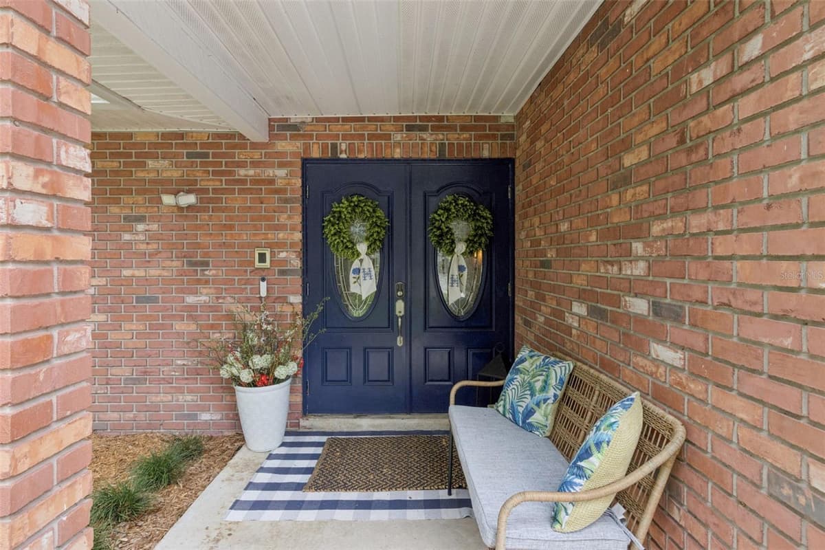 204 BIRCH LANE — photo 3 of 51