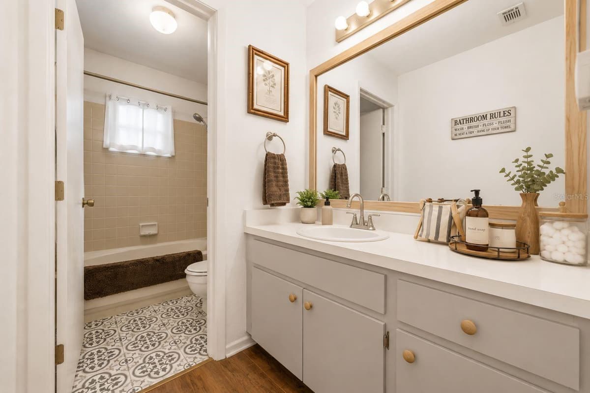 5409 KENWOOD DRIVE — photo 18 of 43