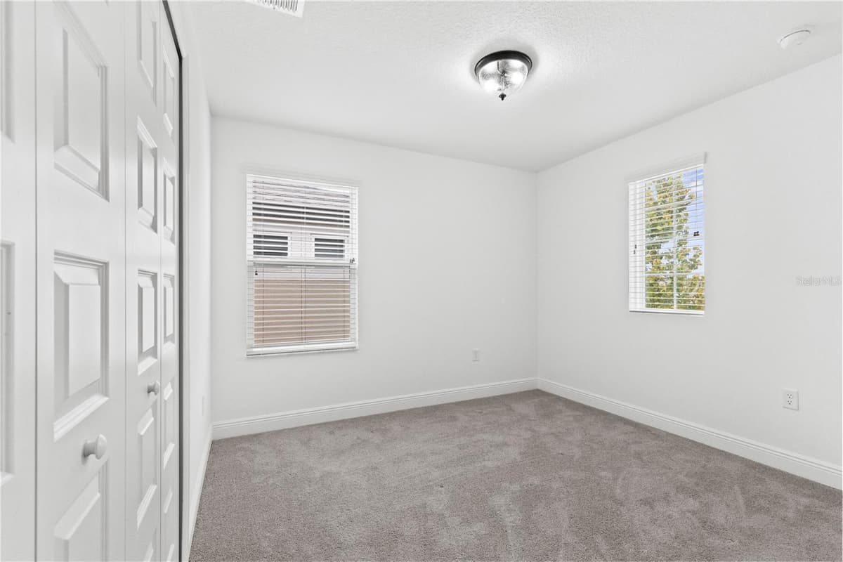 7421 NOTCHED PINE BEND — photo 39 of 54