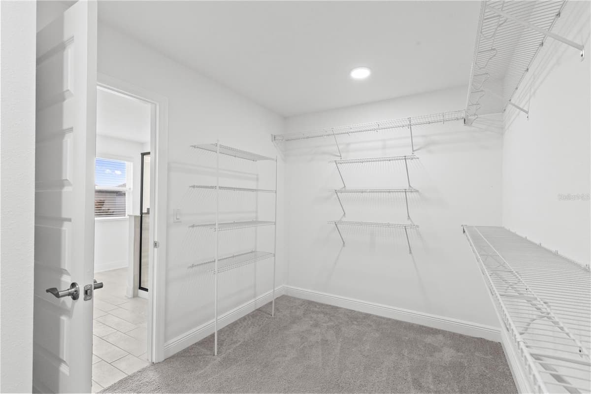 7421 NOTCHED PINE BEND — photo 37 of 54