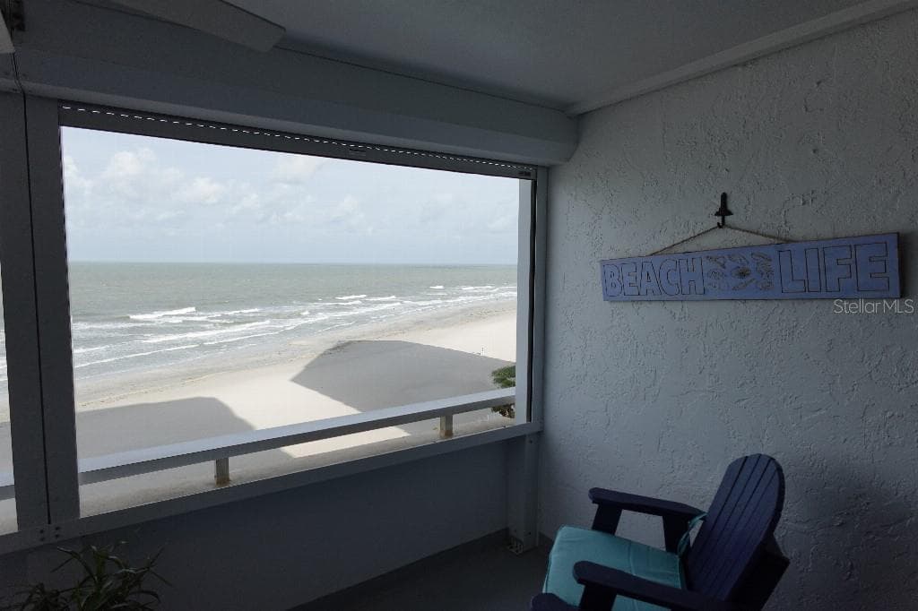 17920 GULF BOULEVARD — photo 4 of 35
