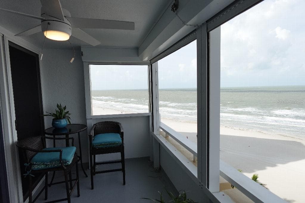 17920 GULF BOULEVARD — photo 3 of 35