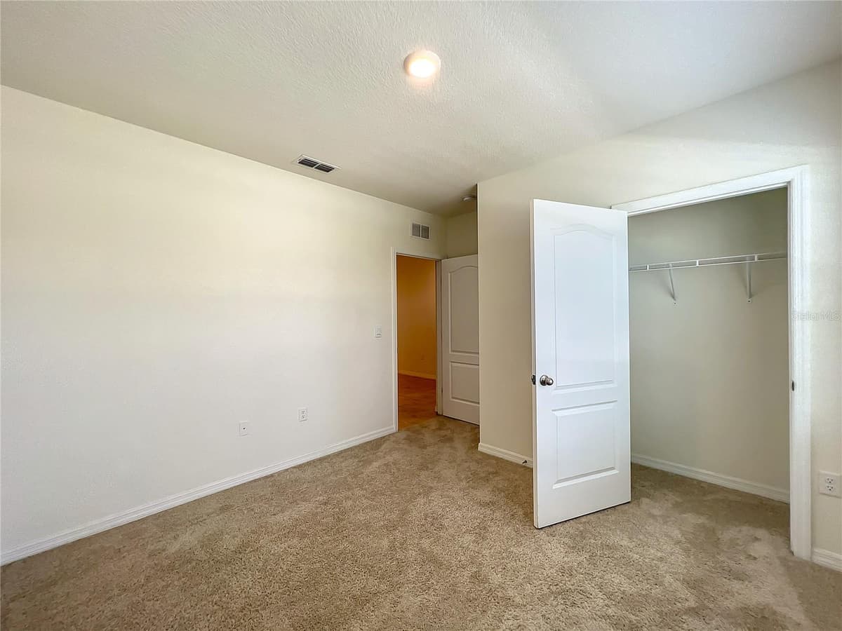 276 SOFIA LANE — photo 29 of 40