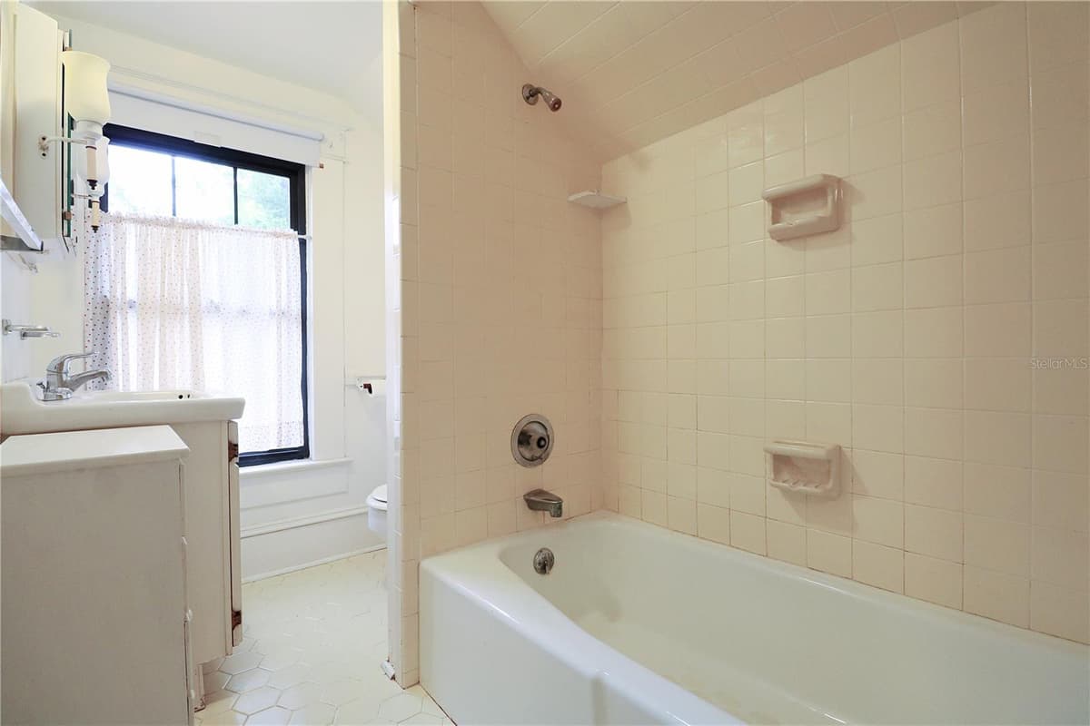1109 CODY VILLA LOOP ROAD — photo 29 of 40