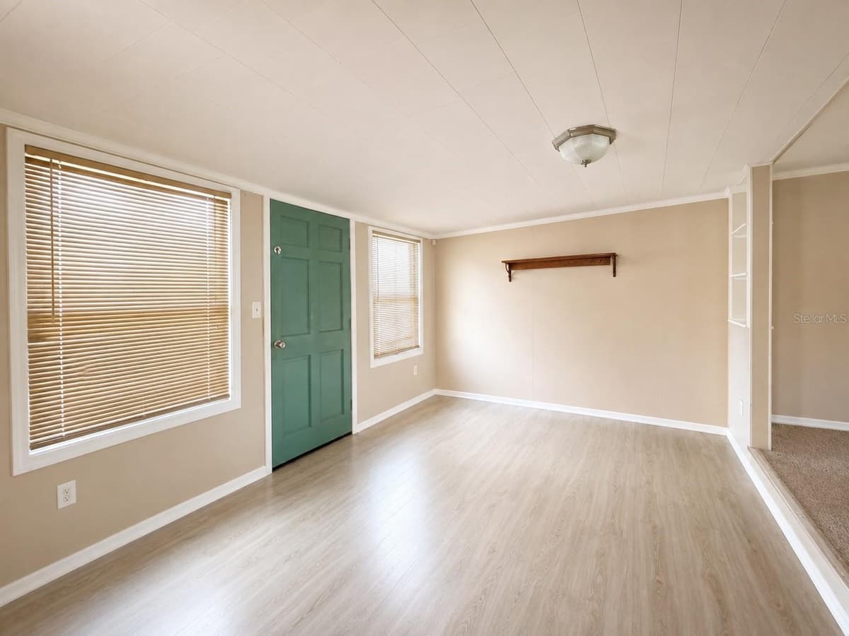141 ROBINHOOD DRIVE — photo 5 of 14