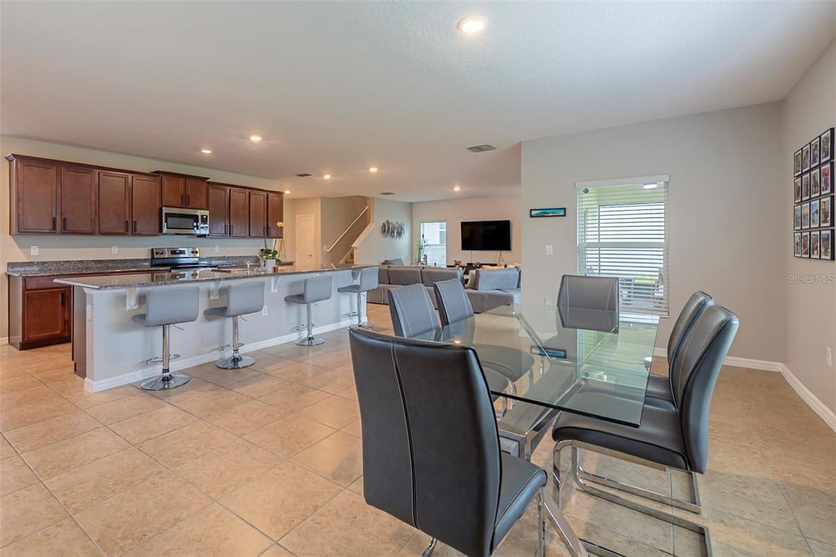 565 OGELTHORPE DRIVE — photo 4 of 51