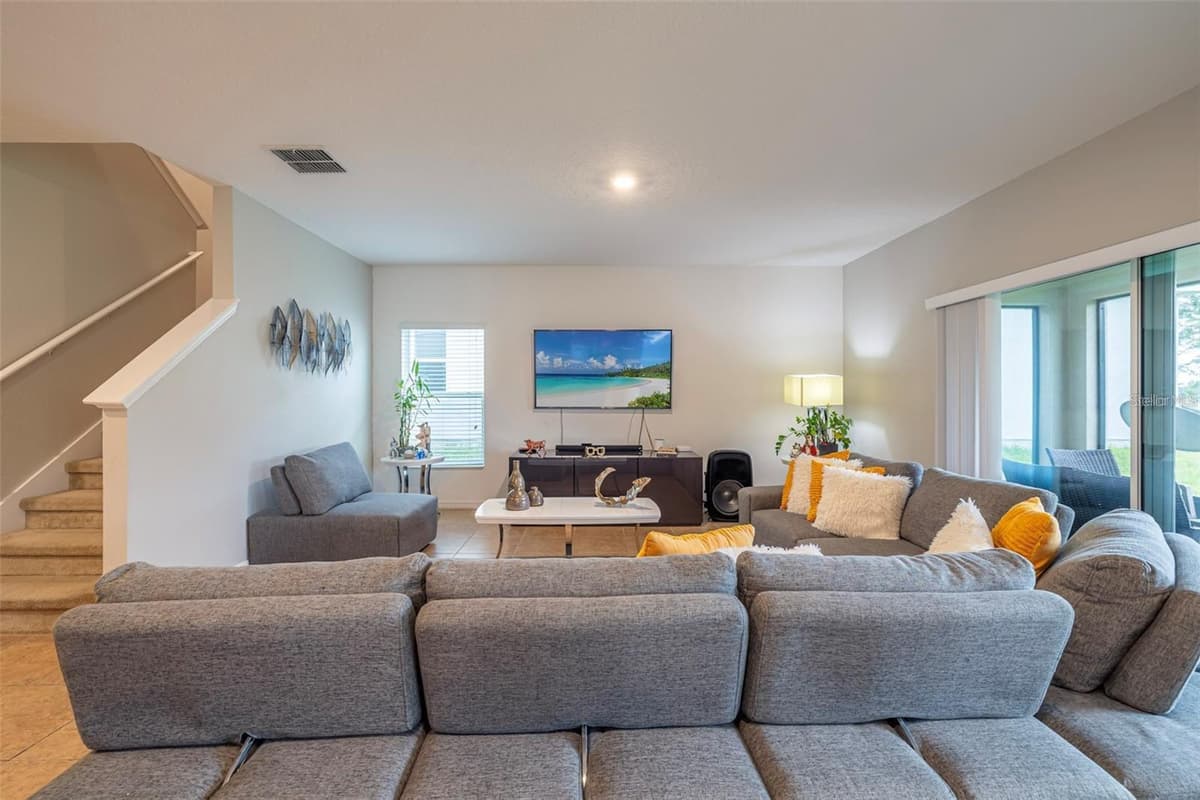 565 OGELTHORPE DRIVE — photo 10 of 51