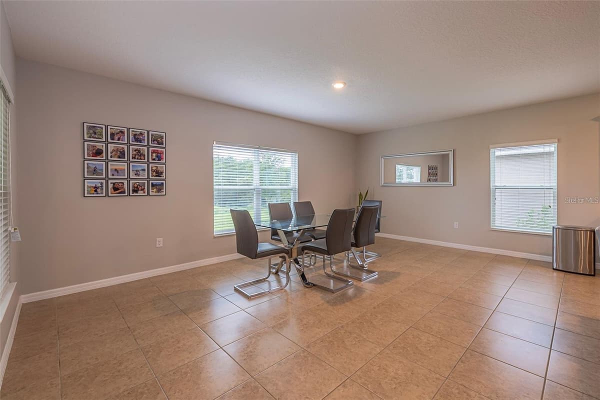 565 OGELTHORPE DRIVE — photo 7 of 51