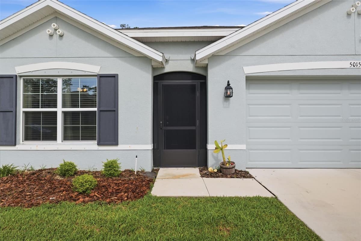 5015 CADIZ COURT — photo 3 of 49