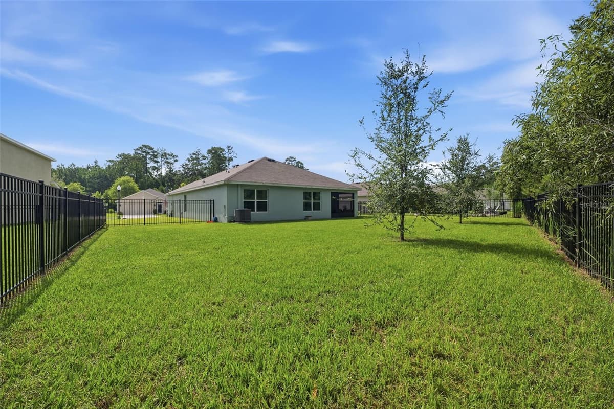 5015 CADIZ COURT — photo 36 of 49