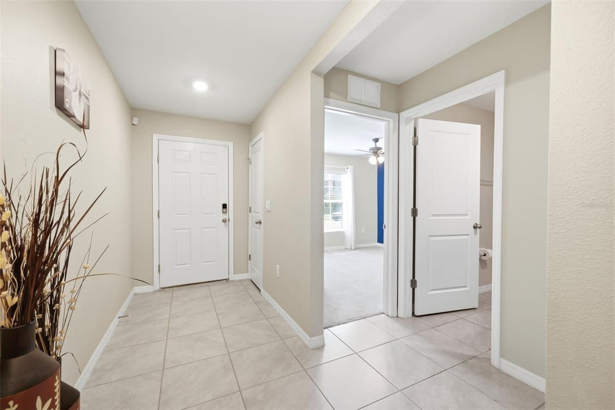 5015 CADIZ COURT — photo 7 of 49