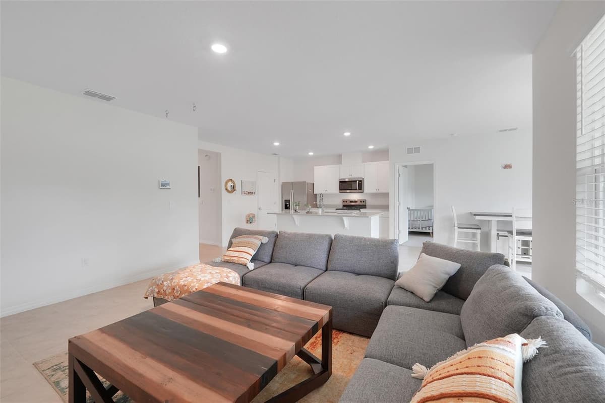 3041 TOBAGO DRIVE — photo 11 of 36