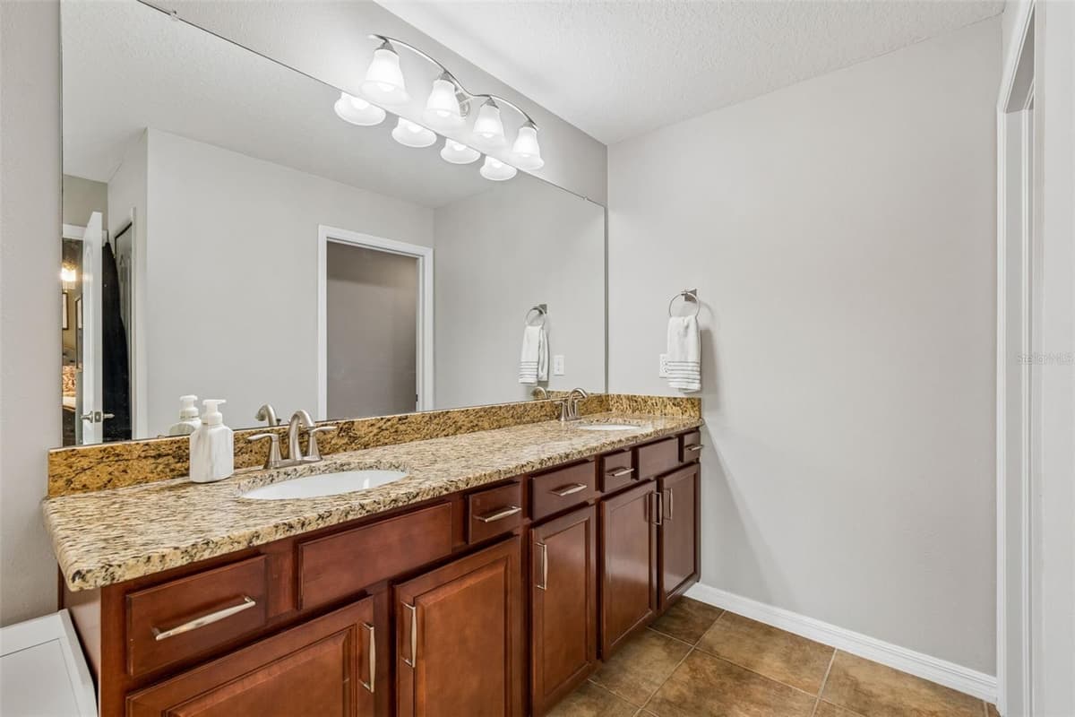 23958 TERRACINA COURT — photo 25 of 61