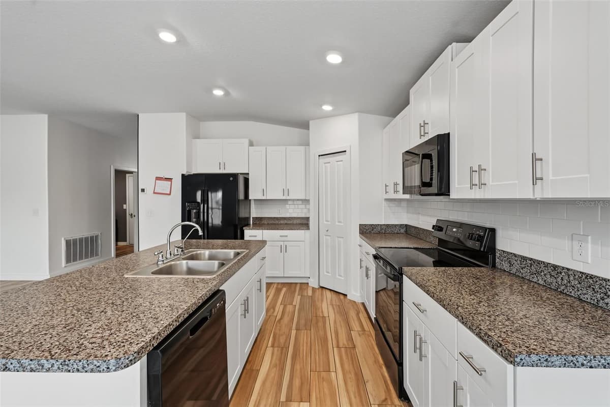 6317 SPIDER LILY WAY — photo 10 of 29