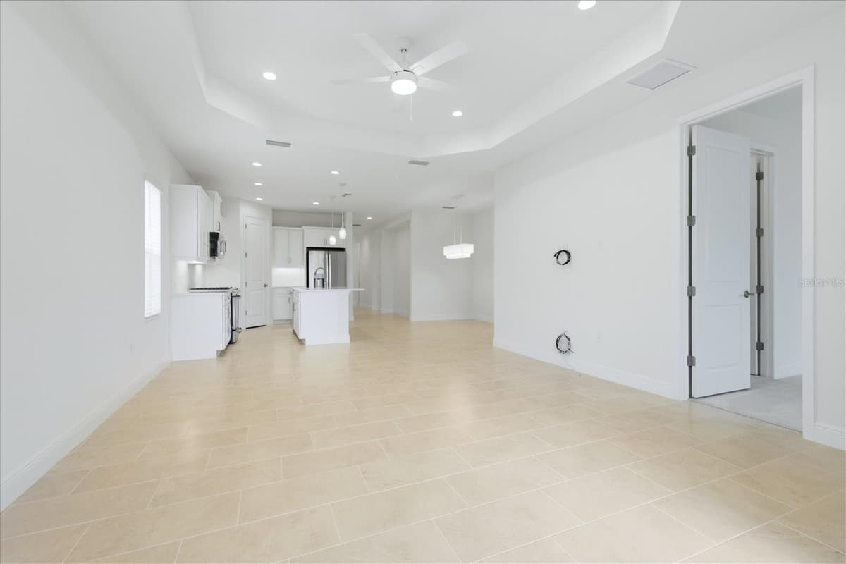 2605 STAR APPLE WAY — photo 9 of 45