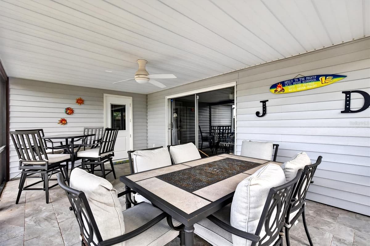 117 ANN RUSTIN DRIVE — photo 43 of 71