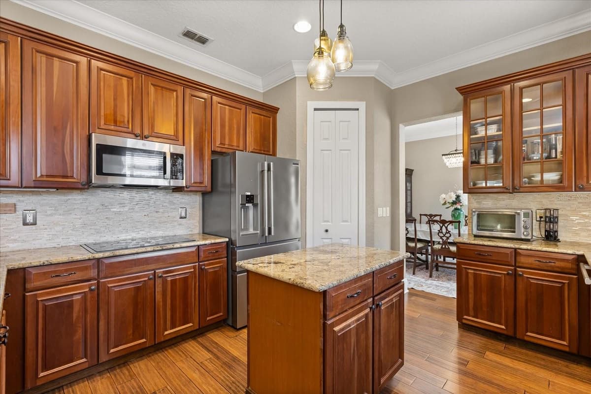 2450 DAHLGREN WAY — photo 19 of 68