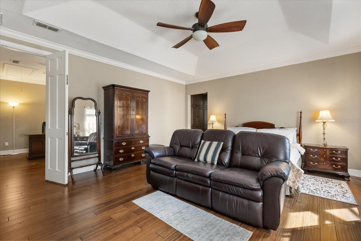 2450 DAHLGREN WAY — photo 34 of 68
