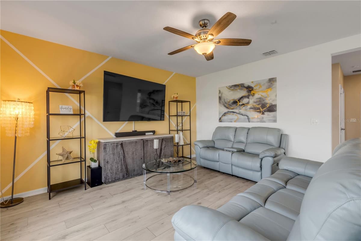 3986 WILLOWBROOK DRIVE — photo 12 of 62