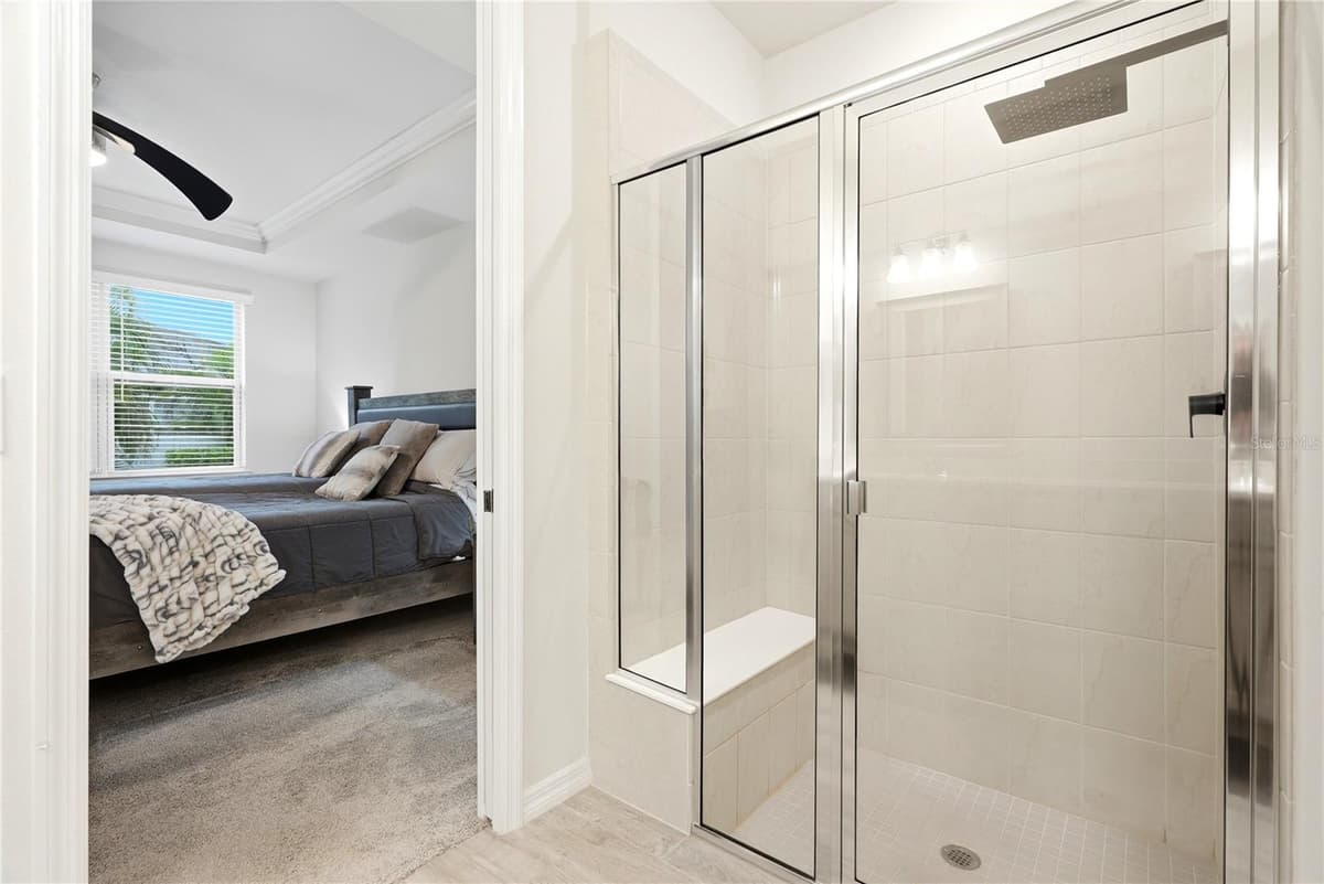 6332 CLIVEDEN COURT — photo 18 of 42